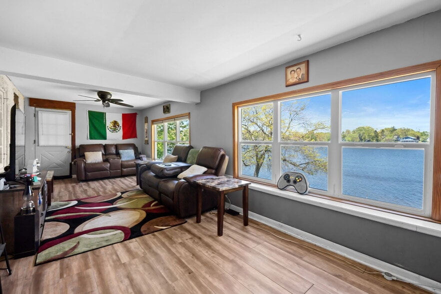 More Photos Of 26196-26198 W Spring Grove Rd, Antioch Apartments For Sale