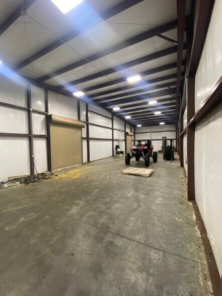 More Photos Of 342 Farm Road 2653 S, Brashear Industrial For Lease