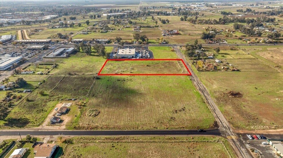 More Photos Of 1570 Country Club Dr, Madera Land For Sale