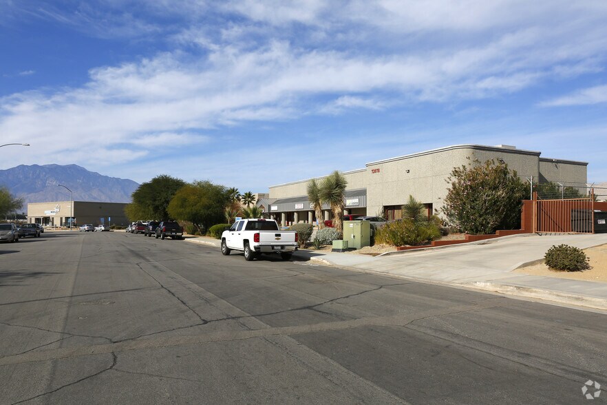 More Photos Of 72078 Corporate Way, Thousand Palms Warehouse For Lease