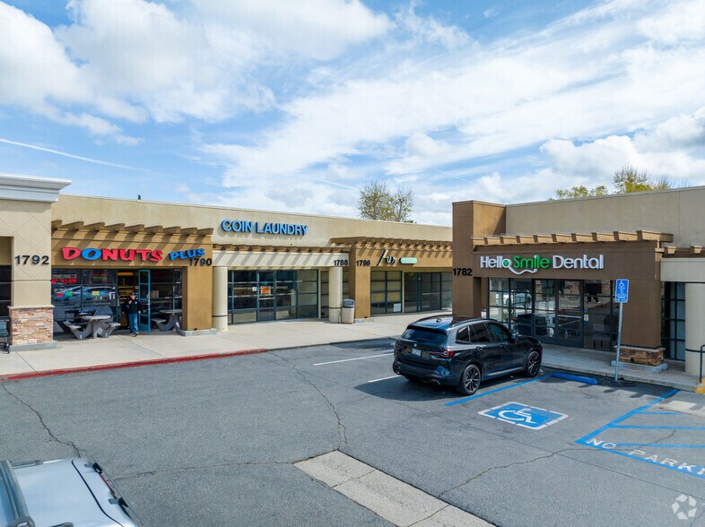 More Photos Of 1784-1930 Erringer Rd, Simi Valley Unknown For Lease