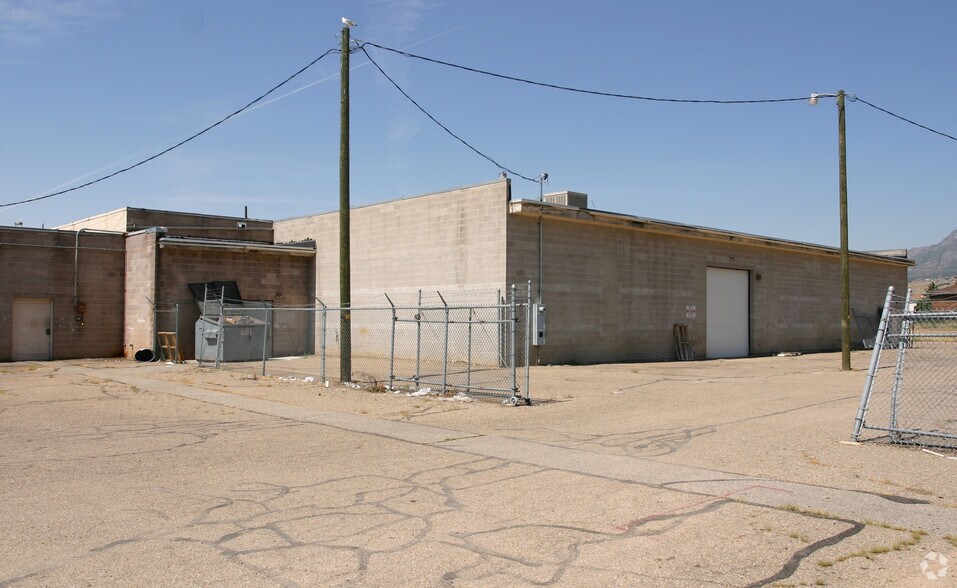 More Photos Of 1964 N 400 E, North Ogden General Retail For Lease