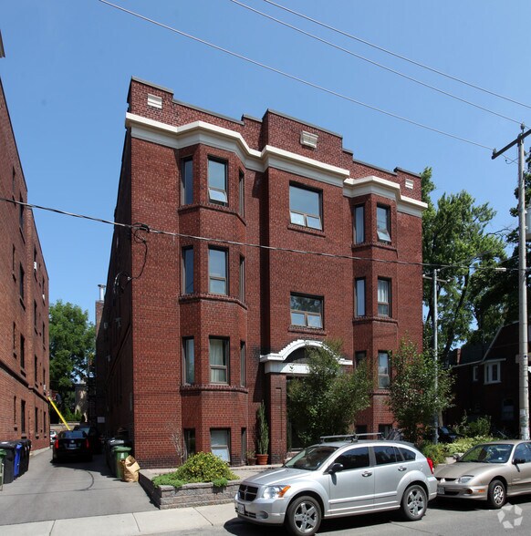 More Photos Of 38 Barton Ave, Toronto Apartments For Sale