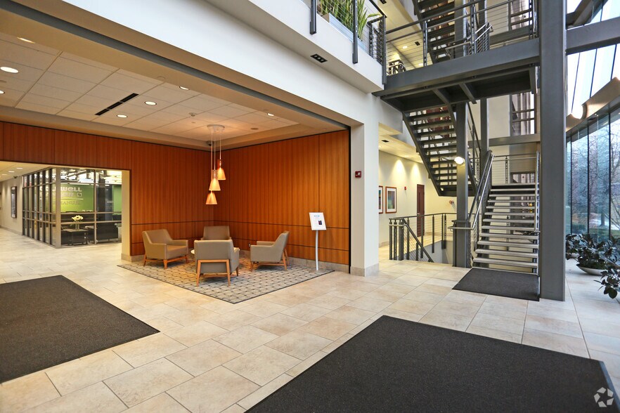More Photos Of 2723 S State St, Ann Arbor Office Residential For Lease