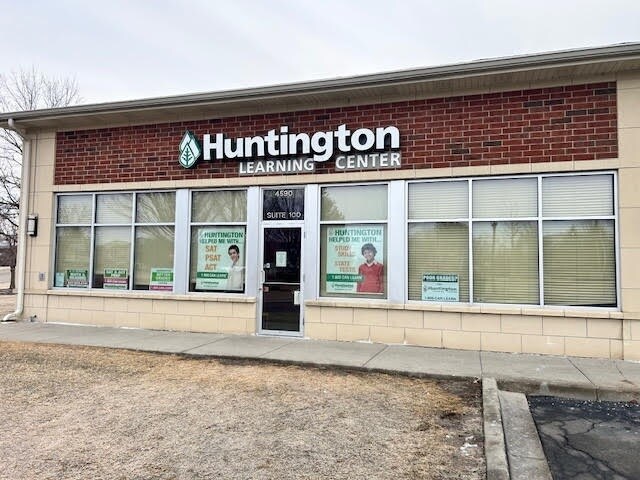 More Photos Of 4590 Princeton Ln, Lake In The Hills Storefront Retail Office For Sale