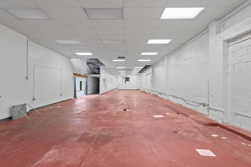 More Photos Of 1422 Harrison St, Oakland Warehouse For Sale