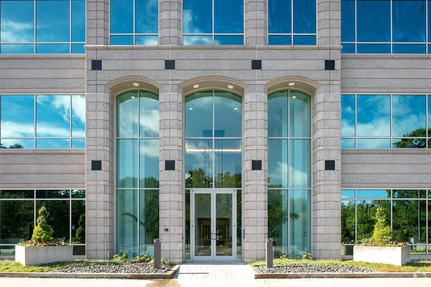 More Photos Of 1277 Lenox Park Blvd, Atlanta Office For Lease