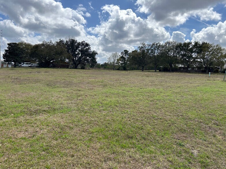 Primary Photo Of NW US-441 @ NW 104th Terr, Alachua Land For Sale