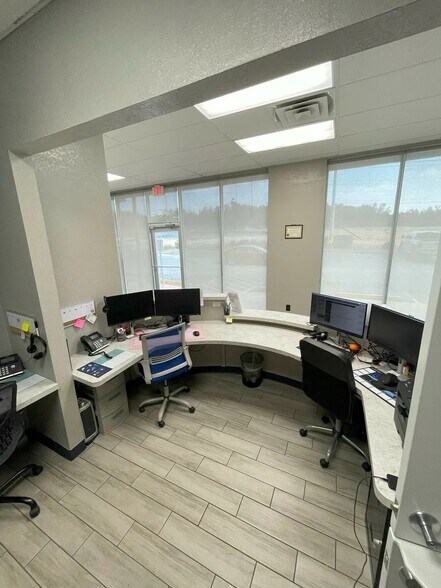 More Photos Of 19750 W Highway 46, Spring Branch Storefront For Lease