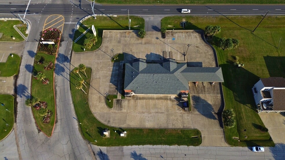 More Photos Of 13655 FM 3005 Rd, Galveston Freestanding For Sale