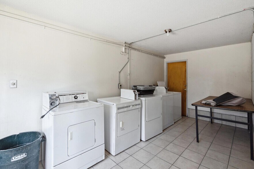 More Photos Of 1612 Parker St, Berkeley Apartments For Sale