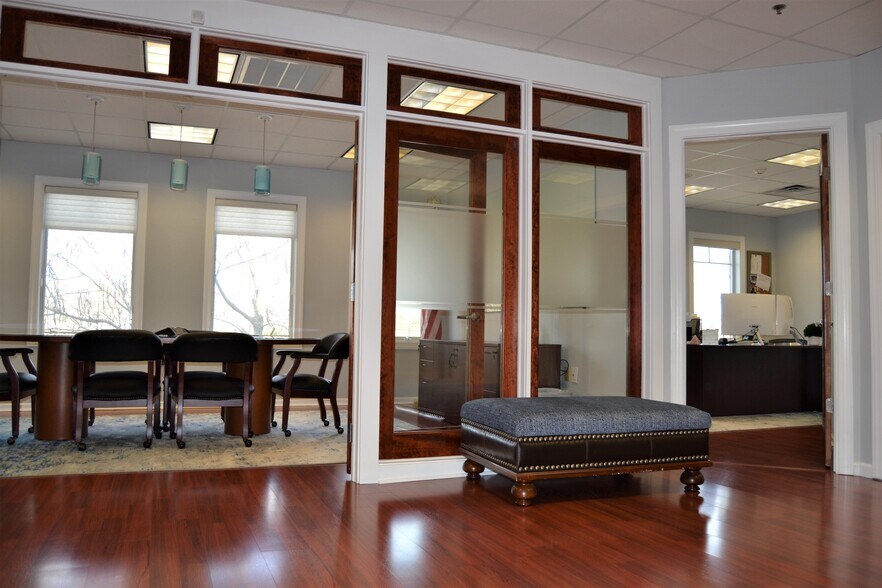 More Photos Of 807 Mantoloking Rd, Brick Office For Sale