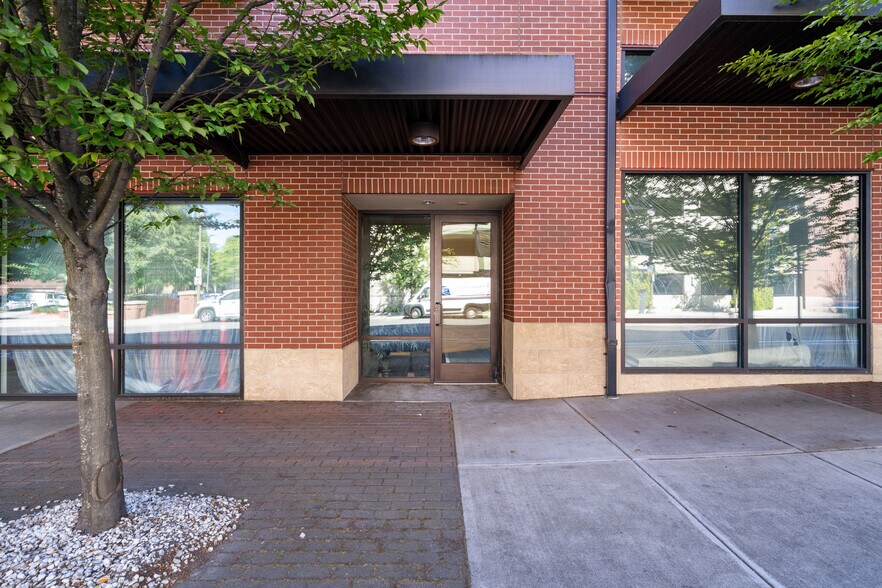 More Photos Of 305 E Mill Plain Blvd, Vancouver Apartments For Lease