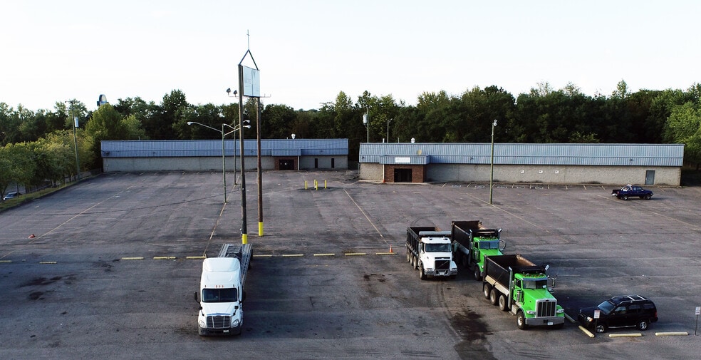 More Photos Of , Joelton General Retail For Sale