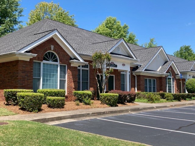 More Photos Of 2401 East Crossville Rd, Roswell Office Residential For Sale