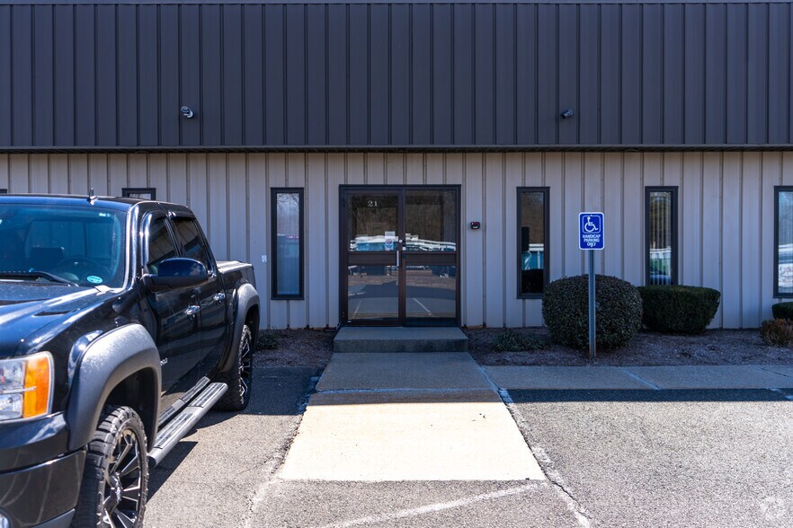 More Photos Of 21 Industrial Dr, South Hadley Manufacturing For Lease
