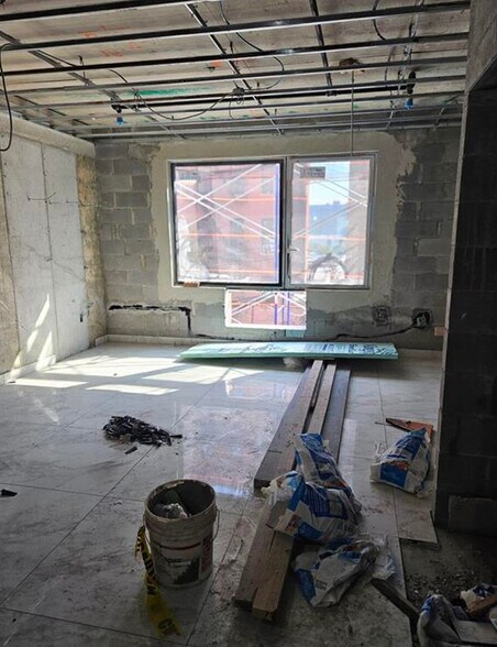 More Photos Of 883 Bryant Ave, Bronx Multifamily For Sale