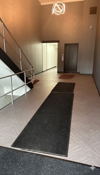 More Photos Of 1033-1061 Bloomfield Ave, Clifton Storefront Retail Office For Lease