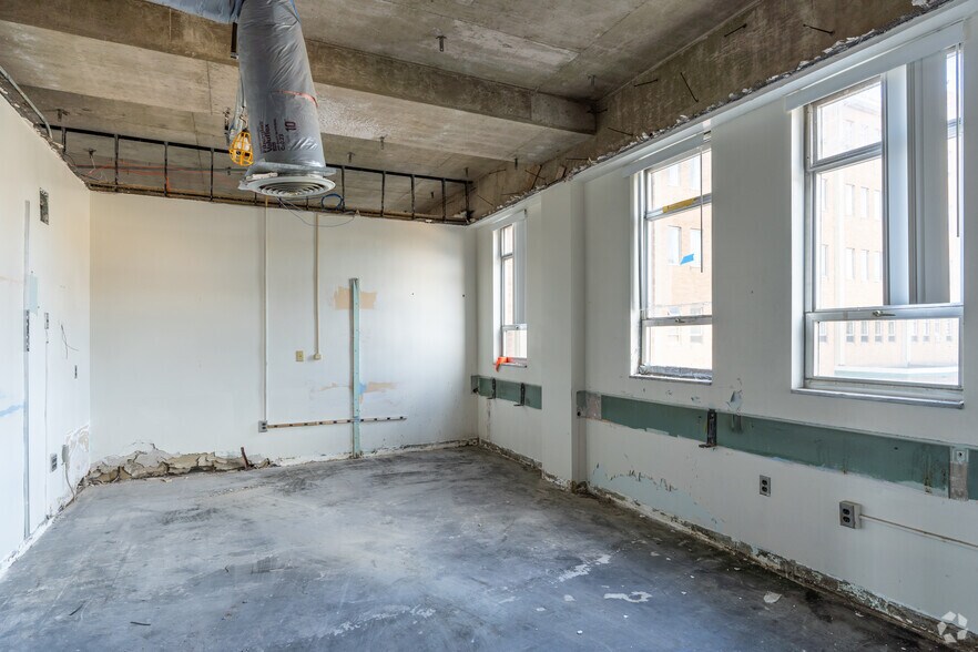 More Photos Of 101 Broad St, Ashland Hospital For Sale