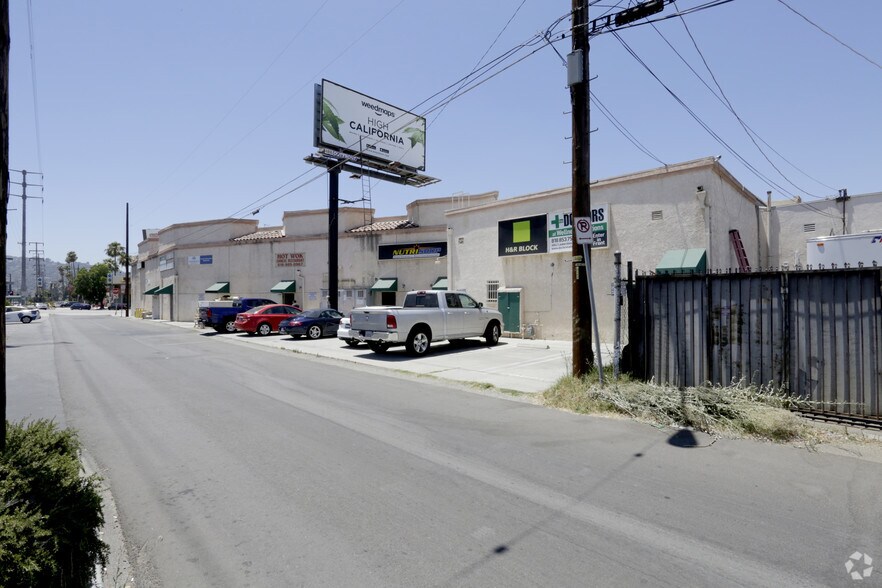 More Photos Of 4832-4850 Lankershim Blvd, North Hollywood Storefront For Lease