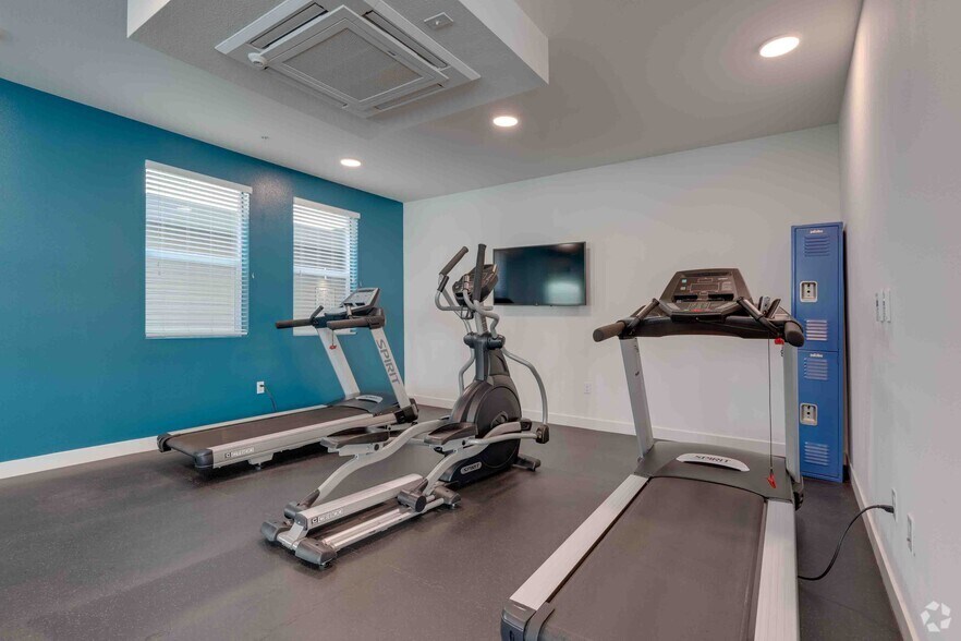 More Photos Of 11114 Darling Rd, Ventura Apartments For Lease