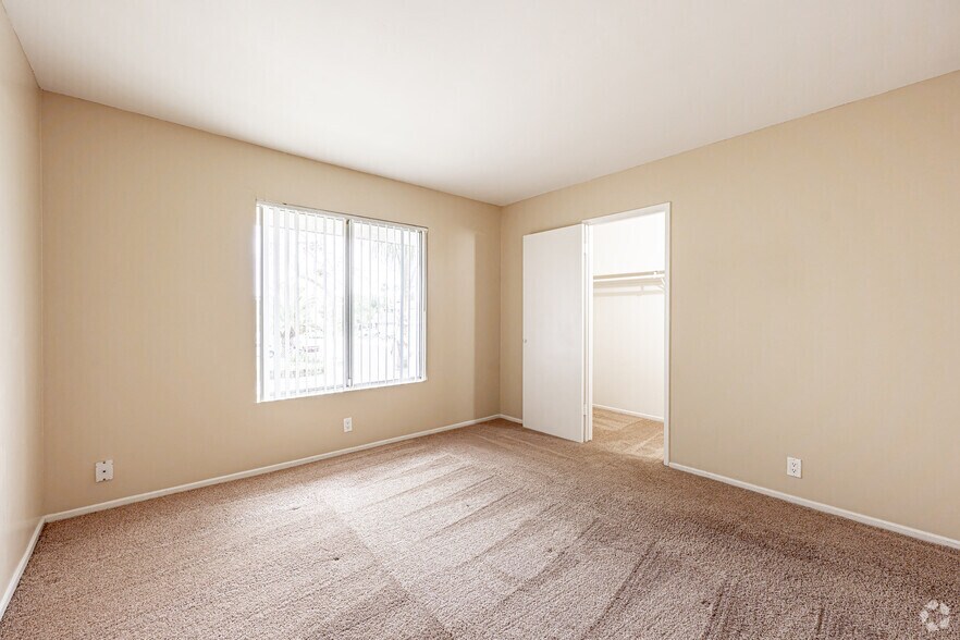 More Photos Of 861 S Glencliff St, La Habra Apartments For Sale