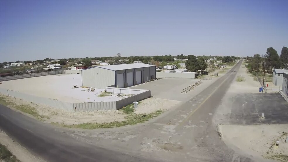 More Photos Of 4424 W 8th St, Odessa Industrial For Lease