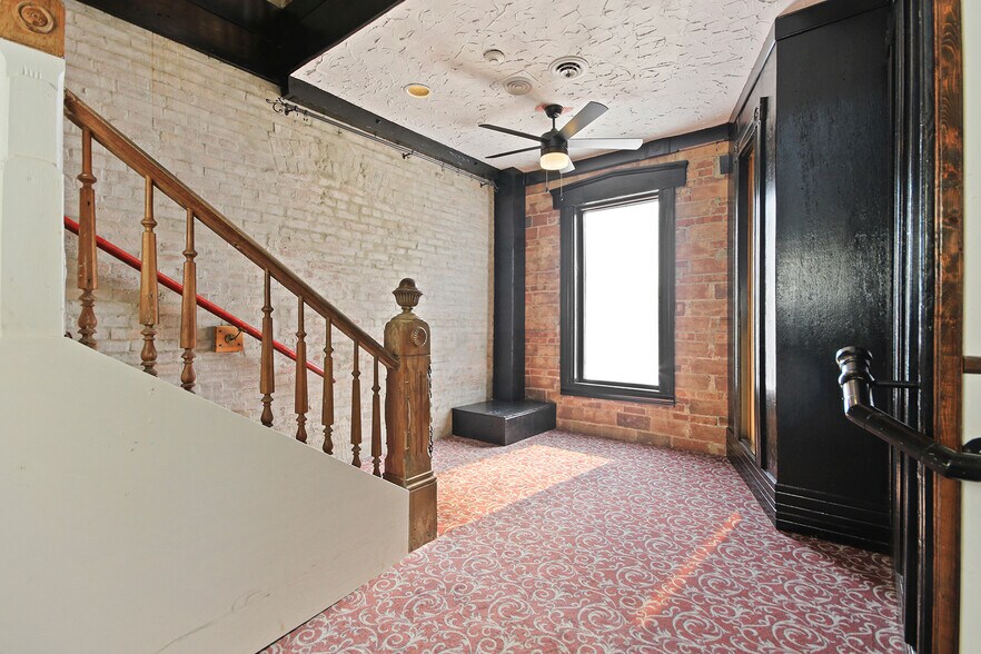 More Photos Of 105 Coal st, Mexico Specialty For Sale