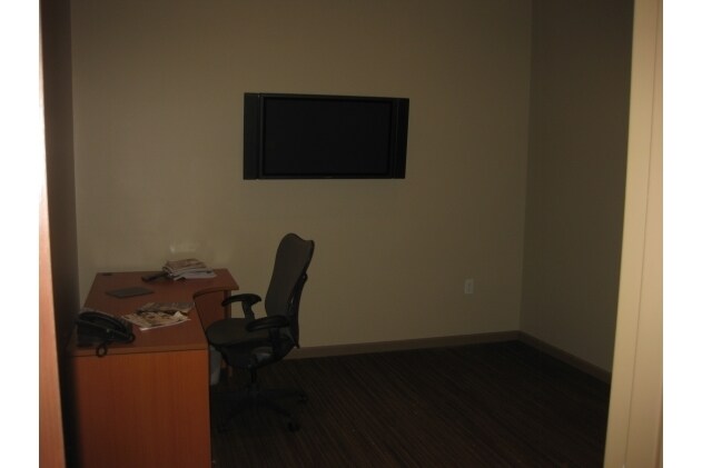 More Photos Of 718 Chestnut St, Philadelphia Storefront Retail Office For Sale