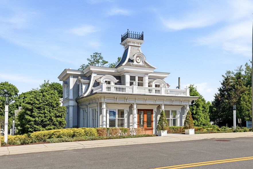 Primary Photo Of 470 Main St, Armonk Office For Sale