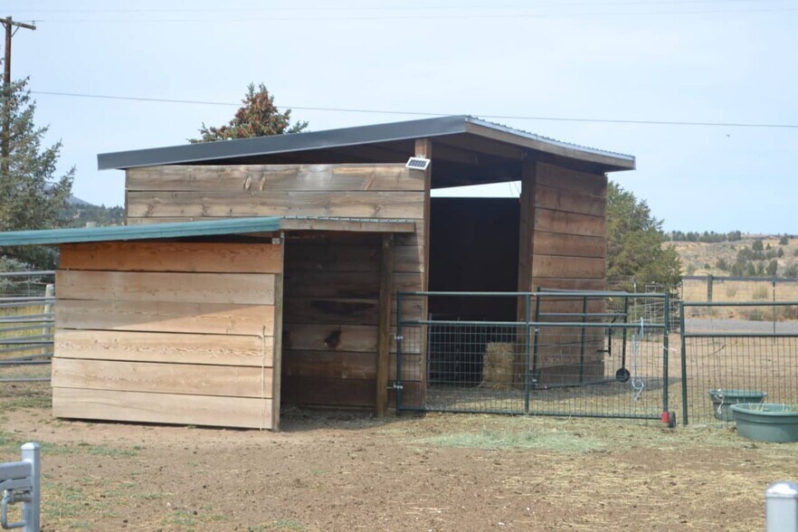 More Photos Of 480-100 Belfast Rd, Litchfield Land For Sale