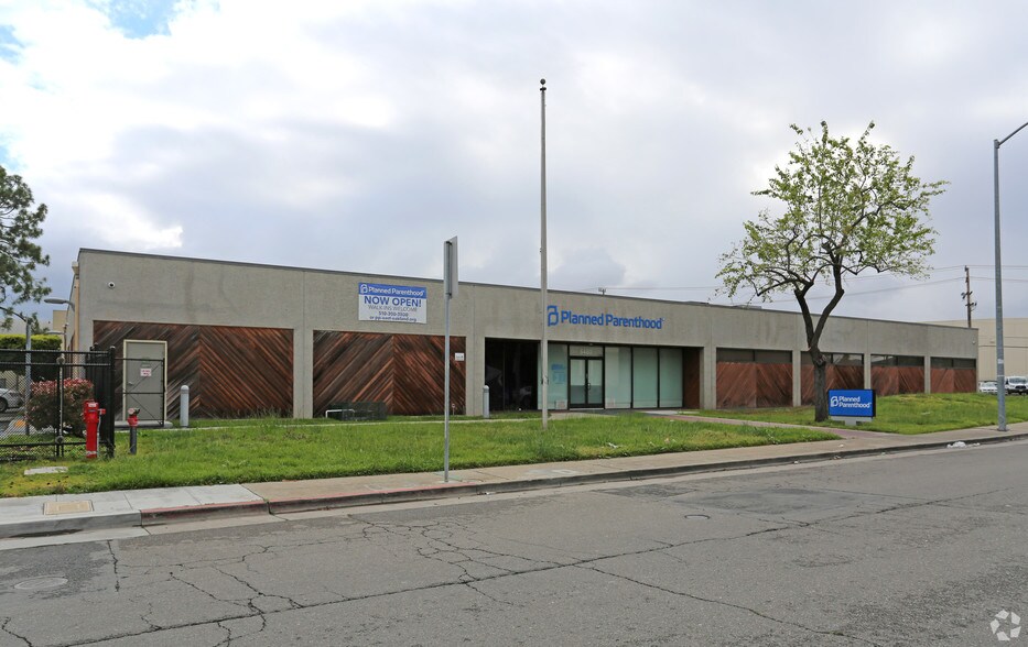 More Photos Of 8480 Enterprise Way, Oakland Medical For Lease