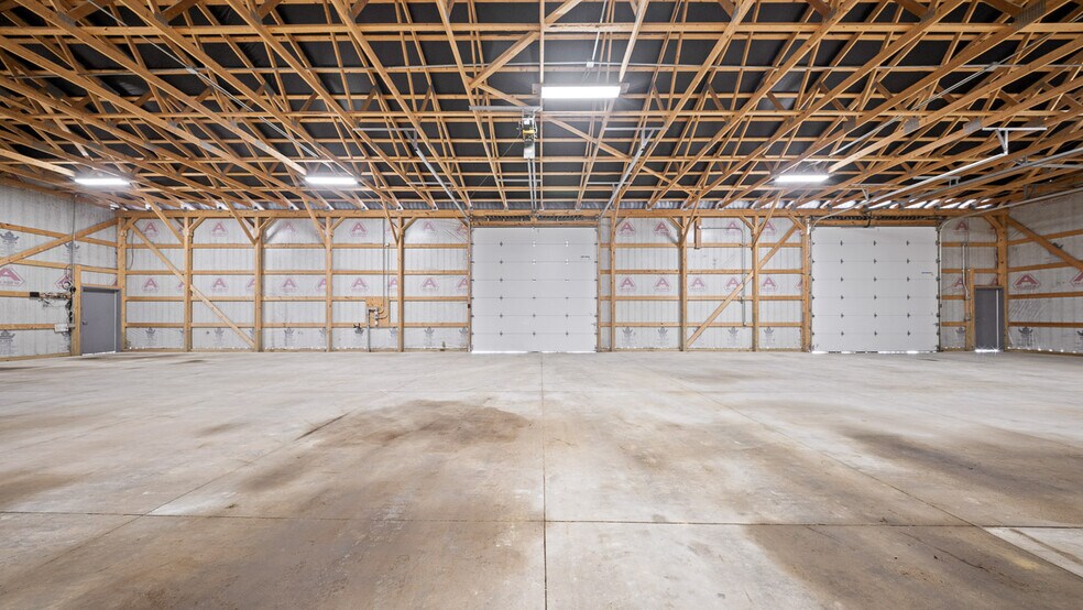 More Photos Of 1600 Toledo Rd, Norwalk Light Distribution For Lease