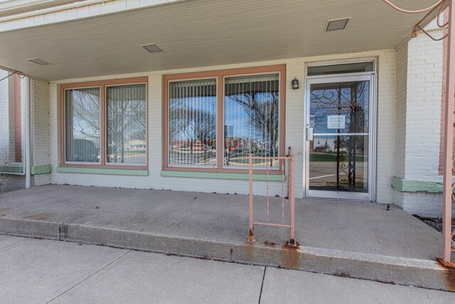 More Photos Of 2 Park Ave W, Princeton Medical For Sale