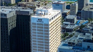 Primary Photo Of 600 Leopard St, Corpus Christi Apartments For Sale