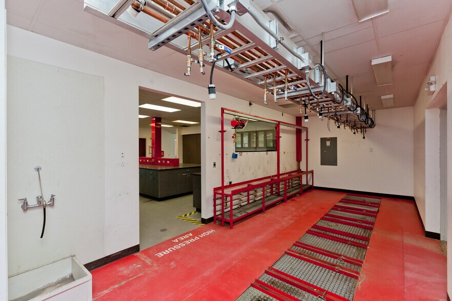 More Photos Of 365 32 Rd., Grand Junction Warehouse For Lease