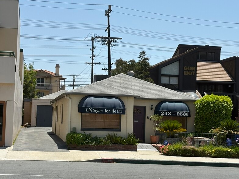 More Photos Of 612 E Glenoaks Blvd, Glendale Freestanding For Lease