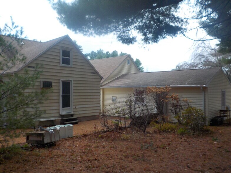 More Photos Of 1250 Pulaski Blvd, Bellingham Office For Sale