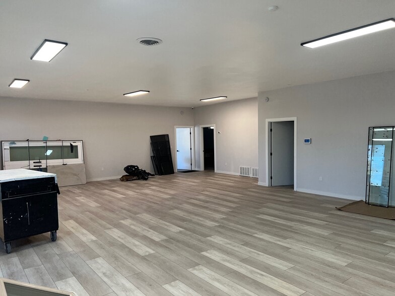 More Photos Of 6224 Walnut Ave, Orangevale Storefront Retail Office For Sale