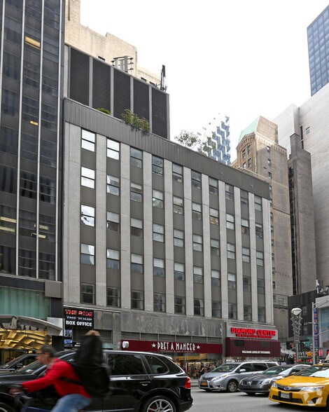 More Photos Of 1200 Avenue of the Americas, New York Office For Lease