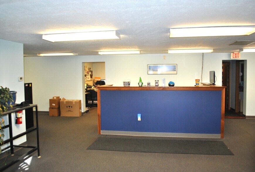 More Photos Of 2882 Johnstown Rd, Columbus Warehouse For Sale