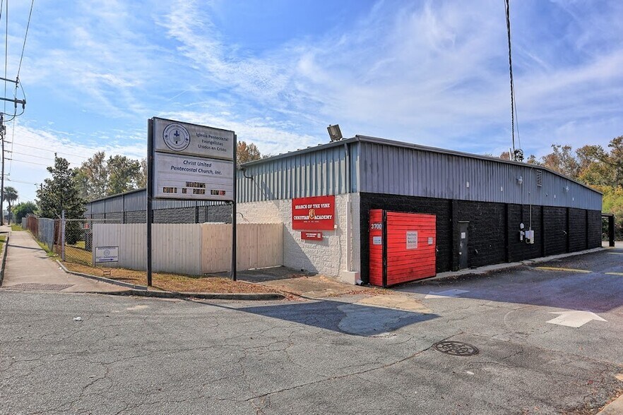 More Photos Of 3700 Wallin St, Savannah Specialty For Sale