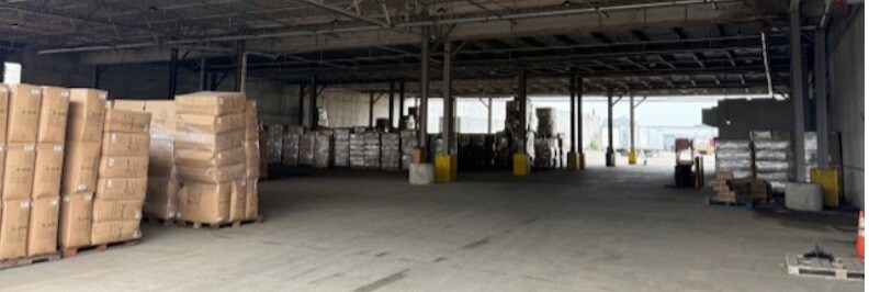 More Photos Of 101 E 2nd St, Bayonne Manufacturing For Lease