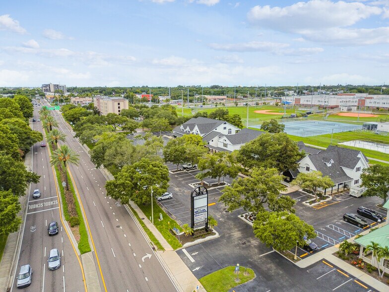 More Photos Of 300 E Bay Dr, Largo Office For Lease
