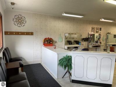 More Photos Of 214 Granite St, Cadillac General Retail For Sale