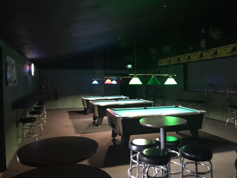 More Photos Of 3649 W 8th St, Thatcher Bar For Sale