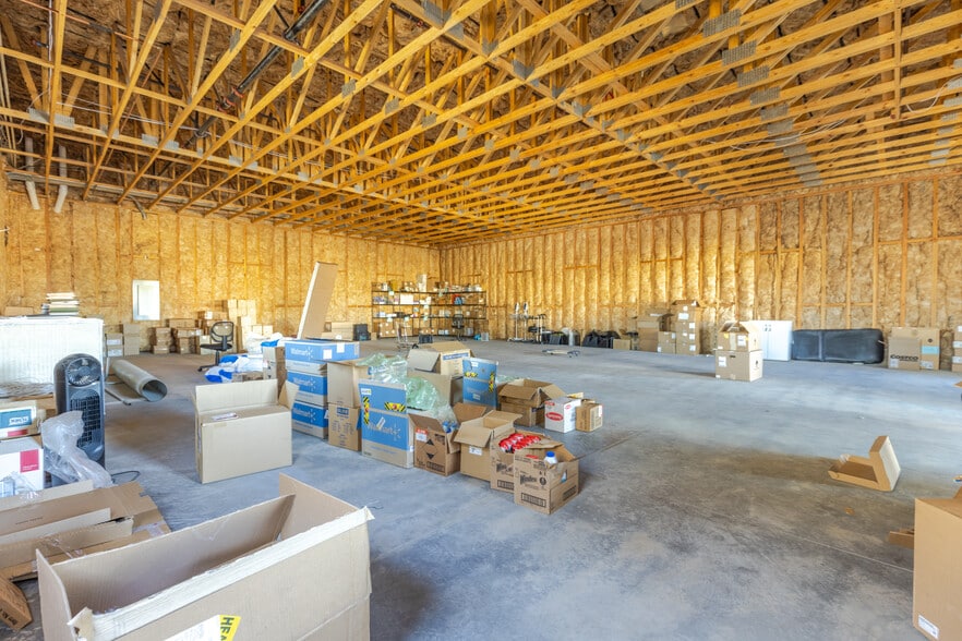 More Photos Of 1446 W Pico Ave, El Centro Medical For Lease