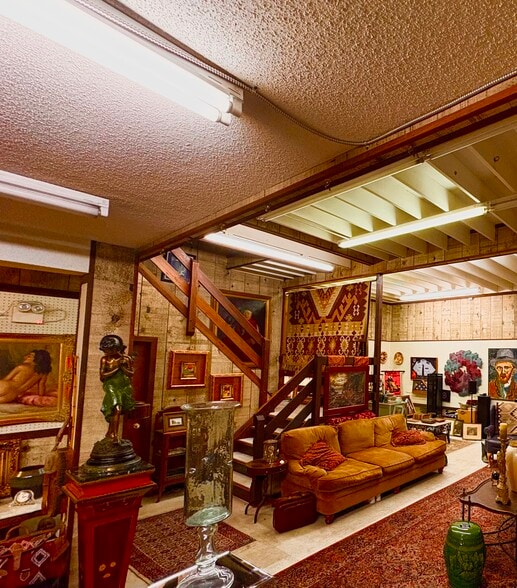 More Photos Of 1214 Allentown Rd, Lima Freestanding For Sale