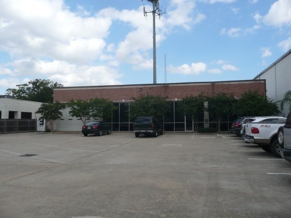 Primary Photo Of 1150 Blalock Rd, Houston Showroom For Lease