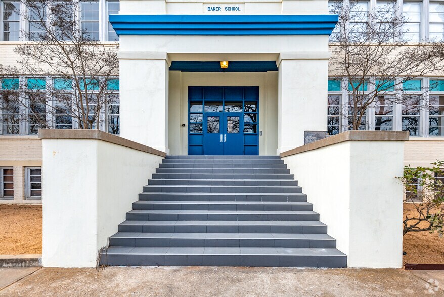 More Photos Of 3908 Avenue B, Austin Office For Lease